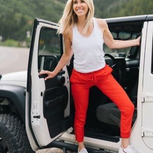 Zyia Everywhere Jogger Red Size Small